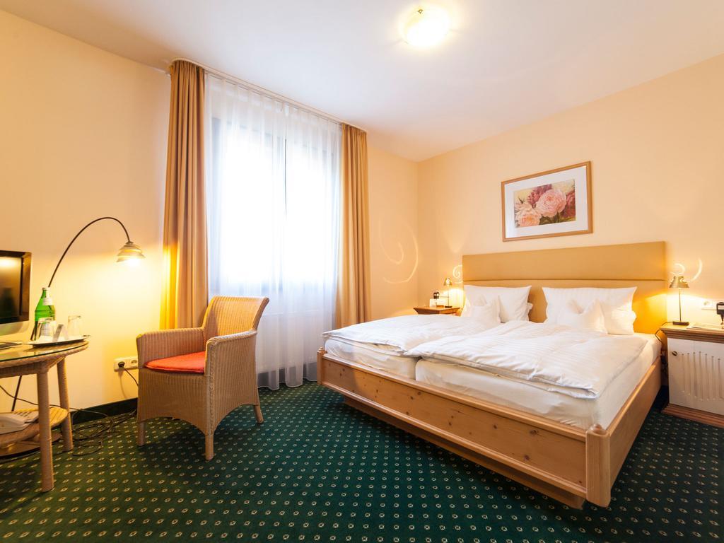 Landhotel Der Schwallenhof Bad Driburg Pokój zdjęcie